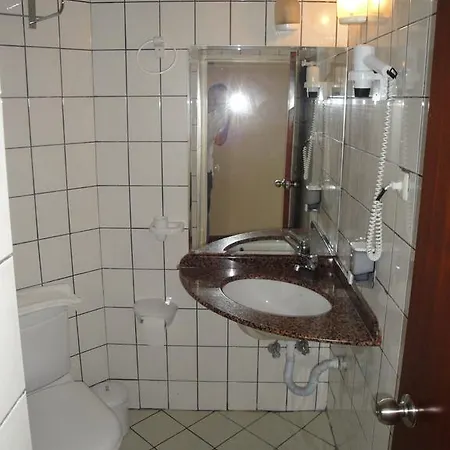 Hotel Feronia Hills 3*